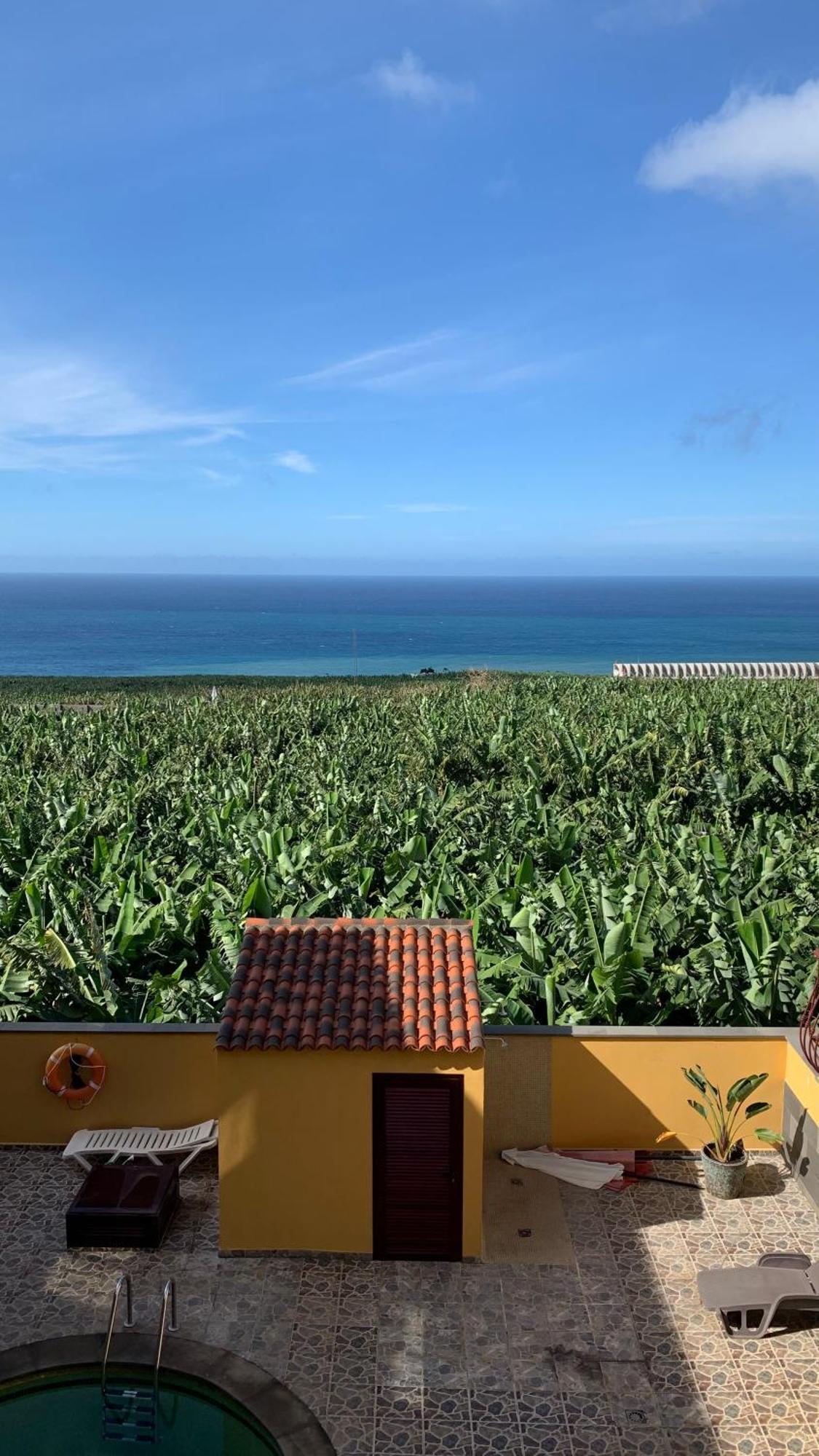 Apartamento Los Guirres Tazacorte Bagian luar foto