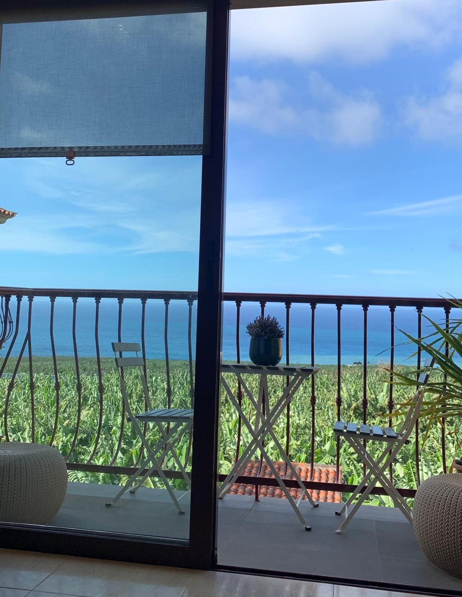 Apartamento Los Guirres Tazacorte Bagian luar foto