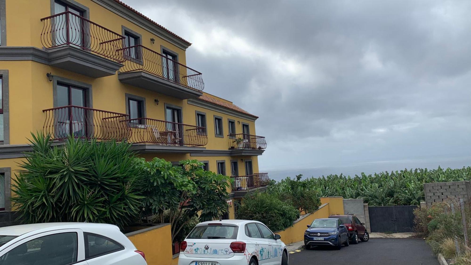 Apartamento Los Guirres Tazacorte Bagian luar foto