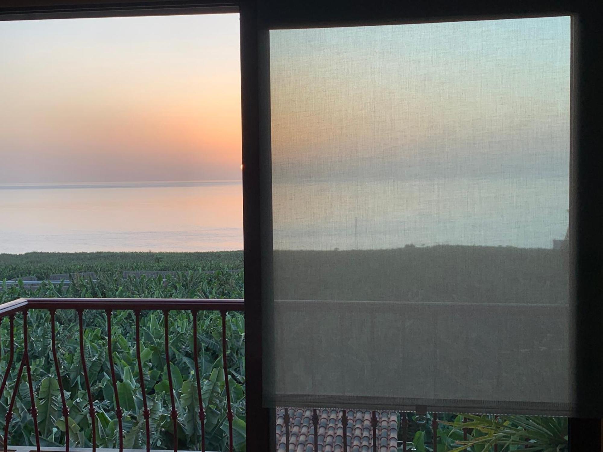 Apartamento Los Guirres Tazacorte Bagian luar foto