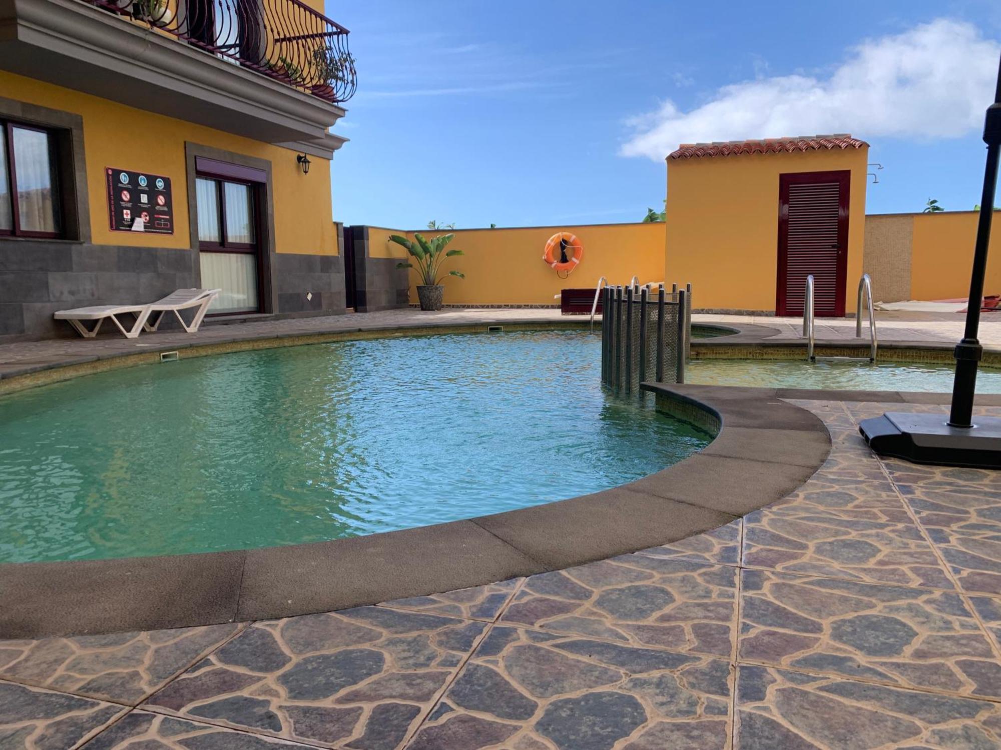 Apartamento Los Guirres Tazacorte Bagian luar foto